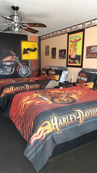 Galaxy Of Harley Bikers Between Bryce And Zion Хеч Екстериор снимка